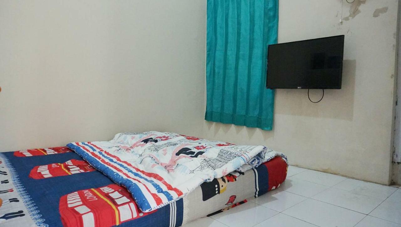 West Homey Homestay Surabaya